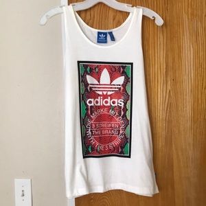 Adidas X Die Marke MIT Den Tank